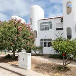 Akisol Electra Apartman Porches